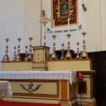 Altare ottocentesco della Chiesa di San Nicolò a Cantiano